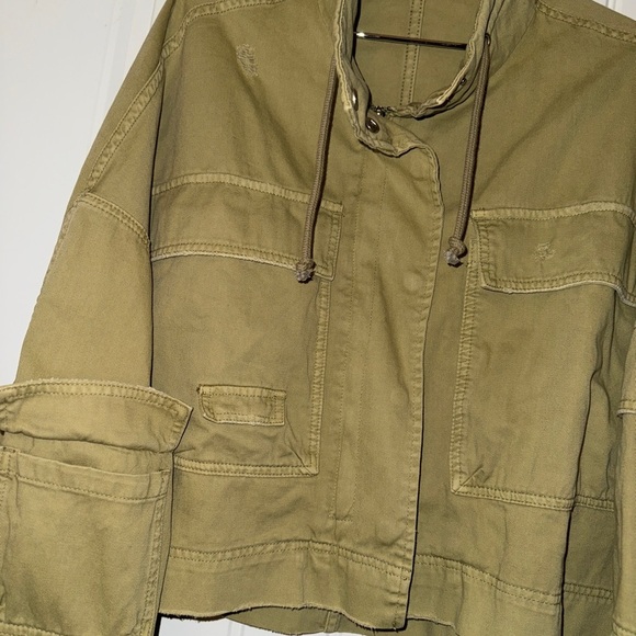 Lily Maes Olive Green Jacket - Picture 8 of 16